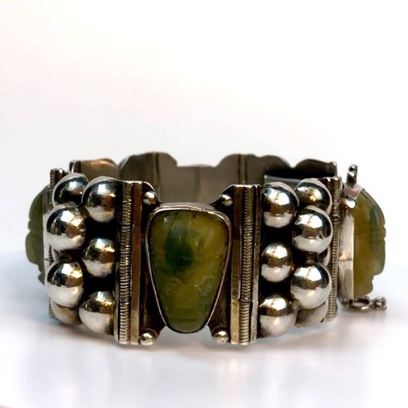 Art Deco Mexican Sterling Silver Modernist Bracelet Onyx Aztec Masks Pre-Eagle - Picture 6 of 16